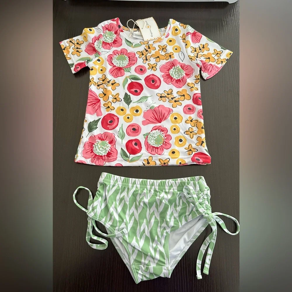Girls 2 Piece Rashguard Swimsuit